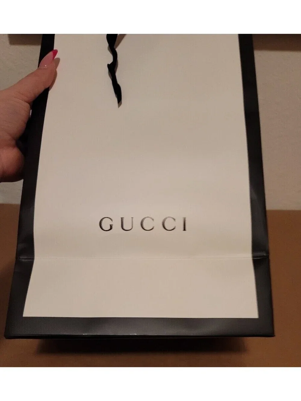 GUCCI BLACK & WHITE SHOPPING/GIFT BAG *AUTHENTIC* BLACK RIBBON 15